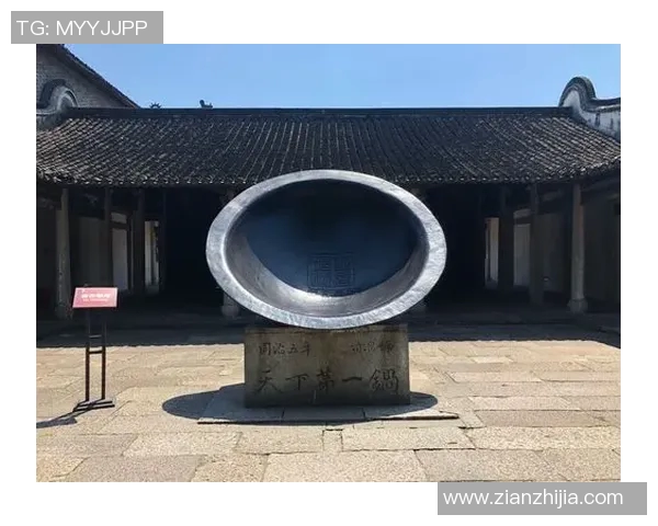 足球明星华丽登场西装魅力尽显引领时尚潮流与球场风采完美结合